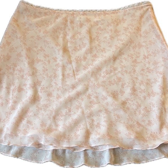 Floral Lace Trim Skirt - Picture 1 of 5